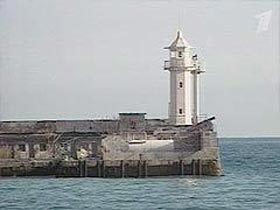 Ялтинский маяк. Кадр Первого канала (с)