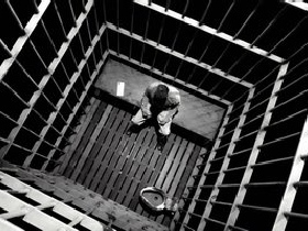 Тюрьма. Фото с сайта www.express.kirov.ru