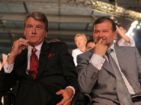Виктор Ющенко и Виктор Балога. Фото: с сайта ukrinform.info