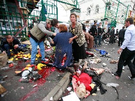Взрыв у рынка во Владикавказе. Фото с сайта http://drugoi.livejournal.com/3358115.html